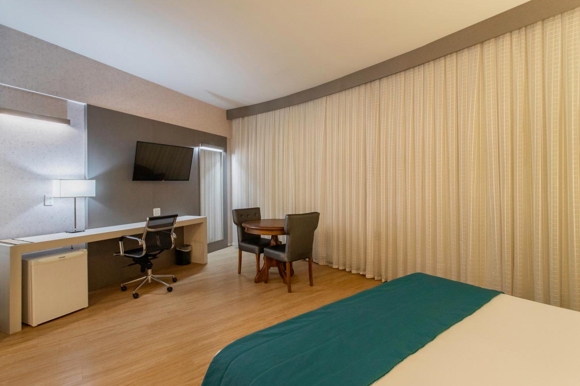 Suntory Hotel Пара де Минас Екстериор снимка