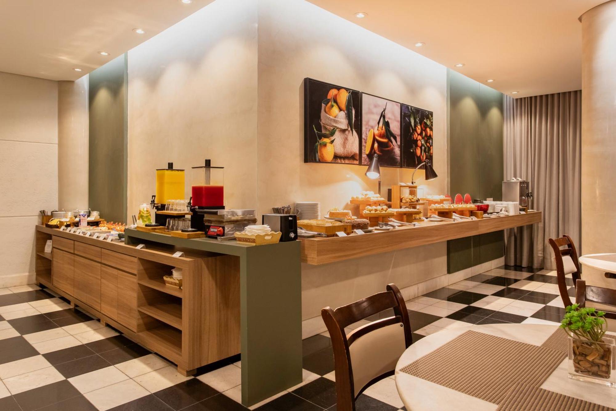 Suntory Hotel Пара де Минас Екстериор снимка
